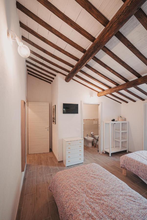 Appartamento Casale di Nicolò Urbino Esterno foto