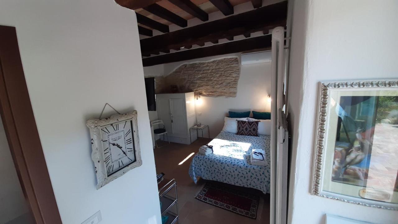 Appartamento Casale di Nicolò Urbino Esterno foto